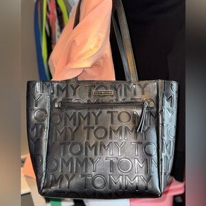 Tommy Hilfiger Black faux leather shoulder bag